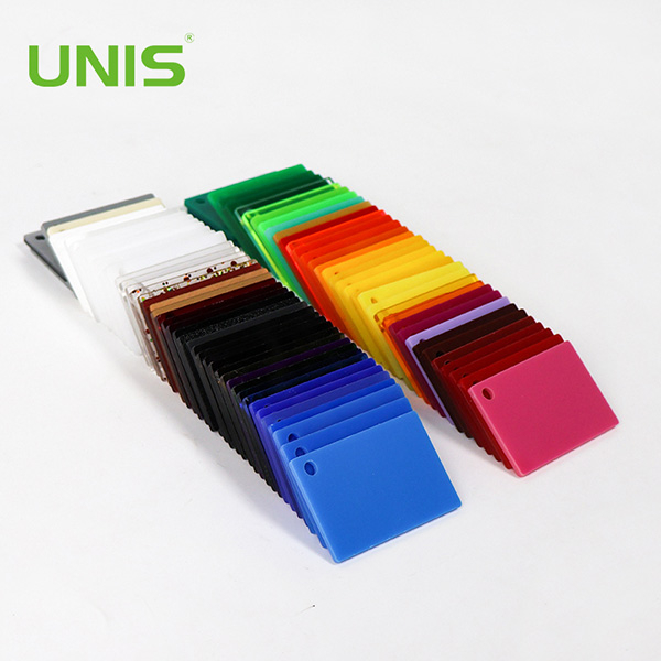 En stock láminas de espejo acrílico negro.