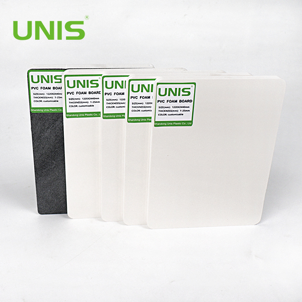 ¿Cómo afectan las diferentes densidades de los tableros de espuma de PVC sus aplicaciones?