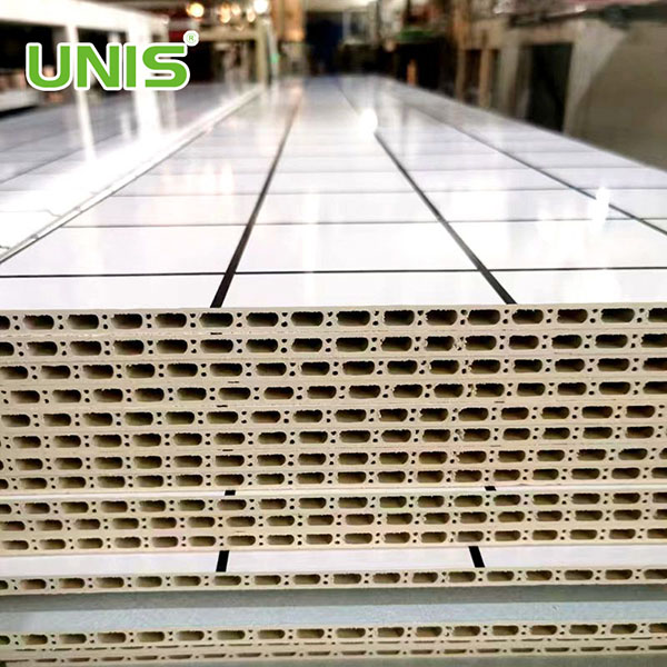 Panel de pared impermeable de WPC para baño