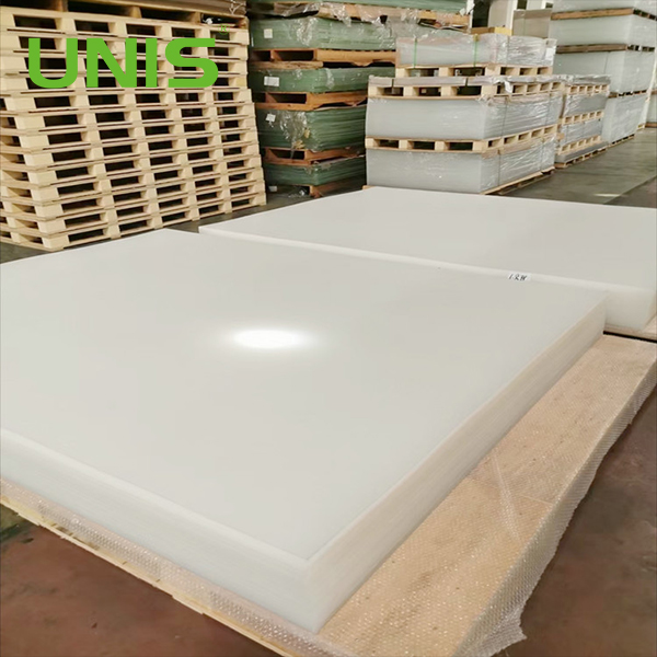 Acr&iacute;lico versus vidrio: &iquest;cu&aacute;l es mejor para su proyecto?